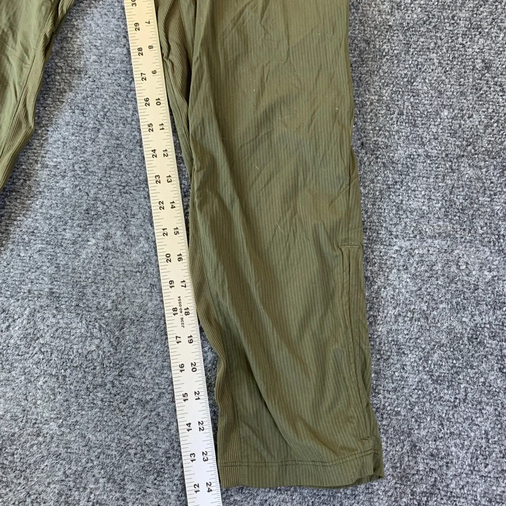 Lululemon Dance Studio Crop Pants Womens 4 Olive Green Excellent Mid-Rise Jogger